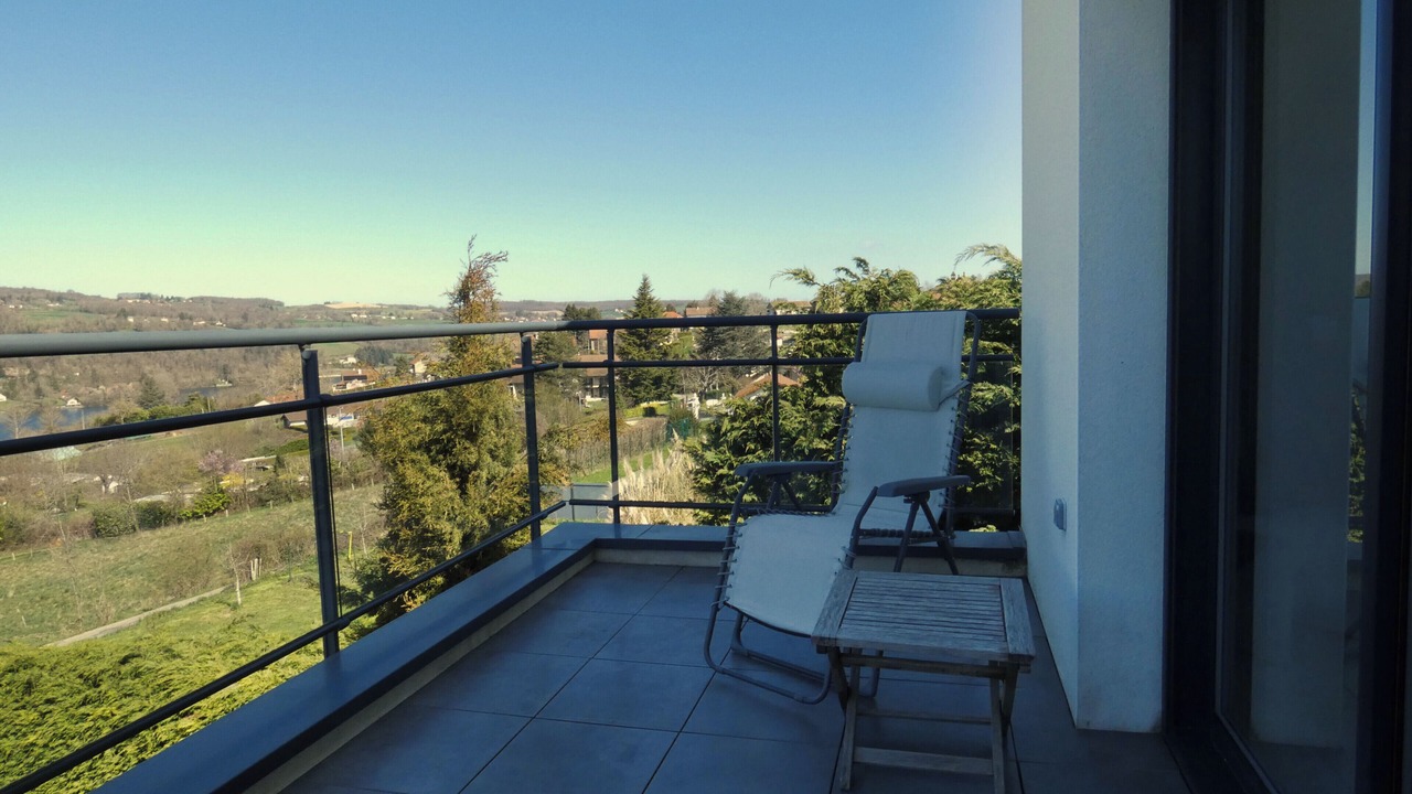 Photo of Patio Balcony in Bilieu