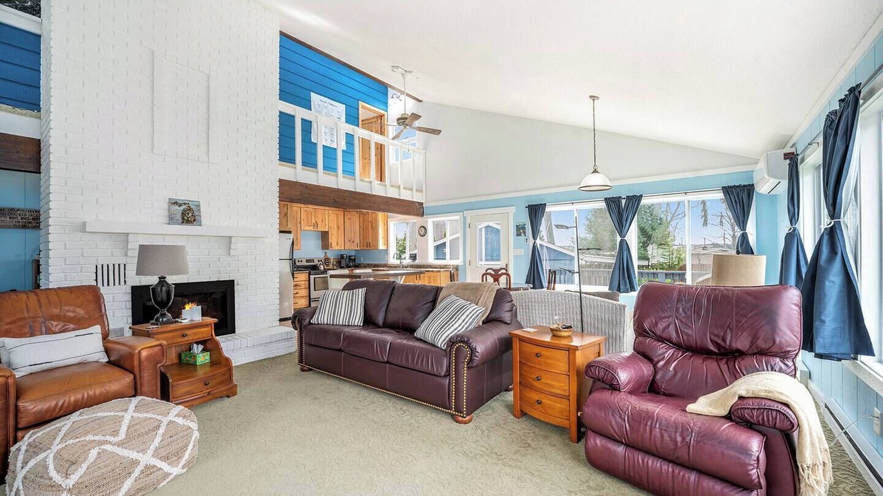 Photo of Livingroom in Kendall