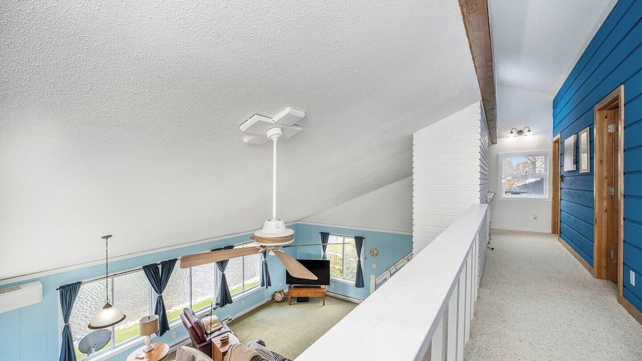Photo of Livingroom in Kendall