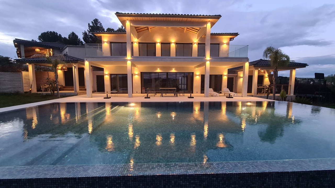 Photo of Outdoor in Plaissan