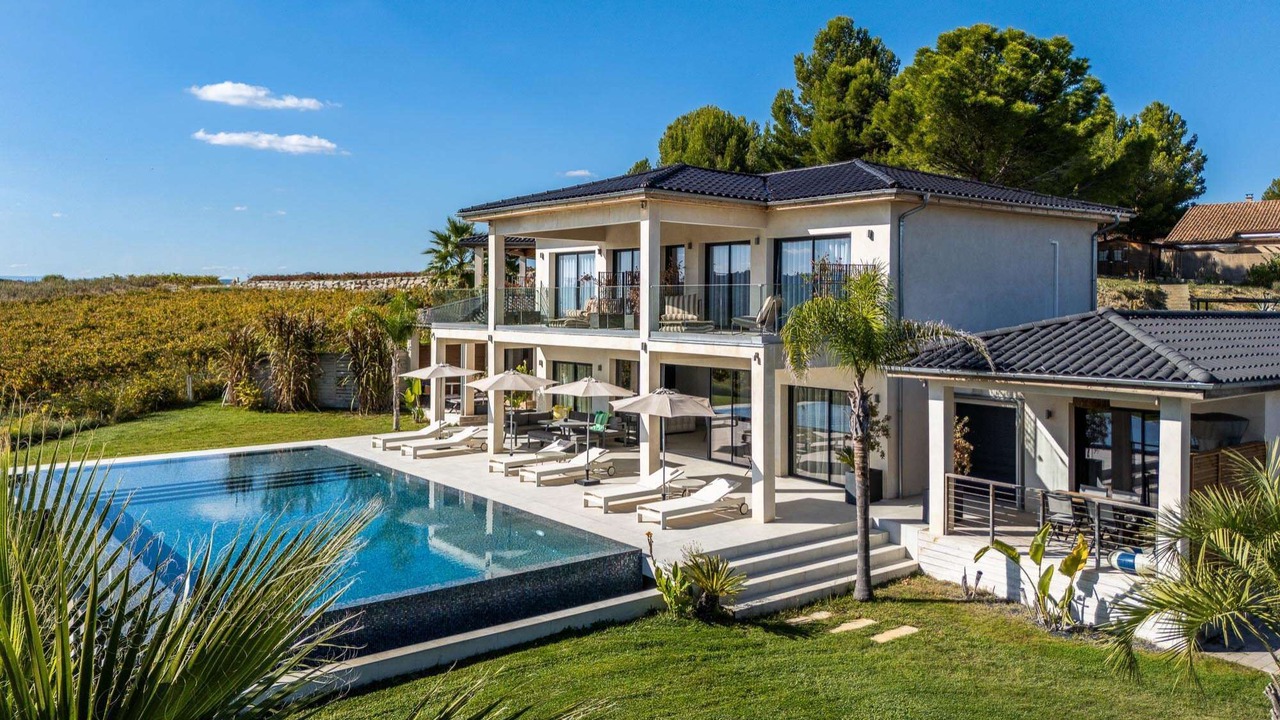 Photo of Outdoor in Plaissan