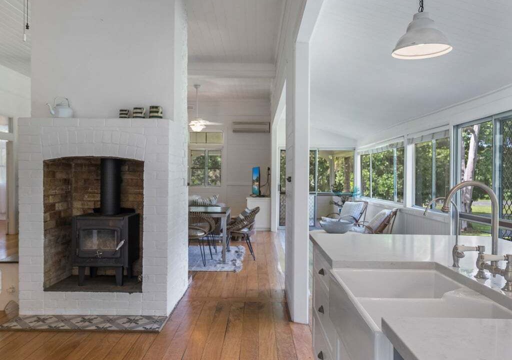 Photo of Others in Teven