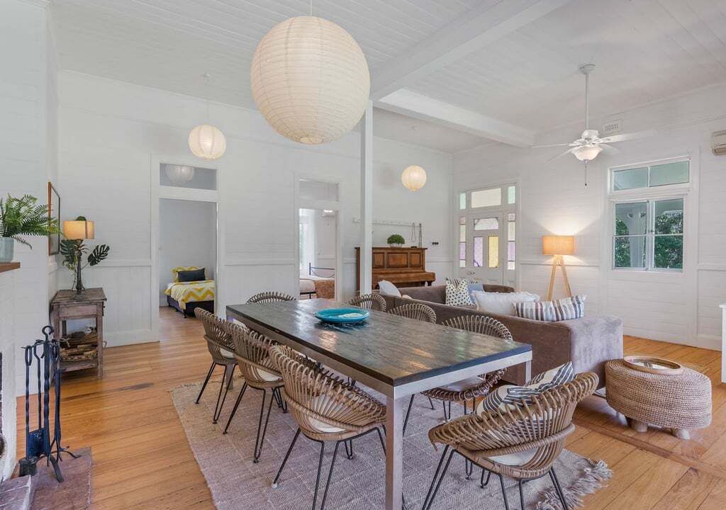 Photo of Others in Teven