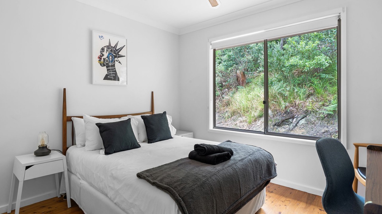 Photo of Bedroom in Hardys Bay