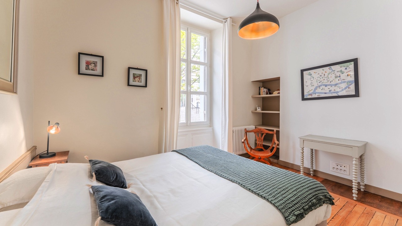 Photo of Bedroom in Richebourg - Saint-Clement