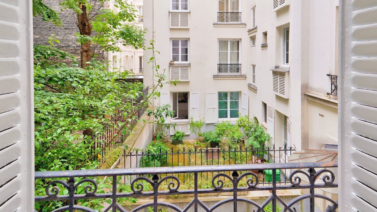Photo of Outdoor in Batignolles