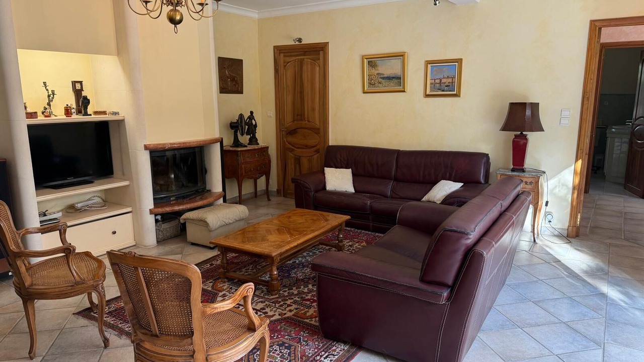 Photo of Livingroom in Cabries