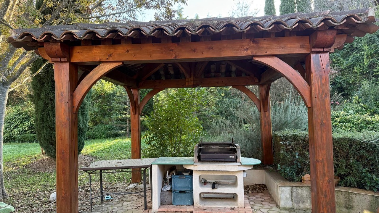 Photo of Outdoor in Cabries