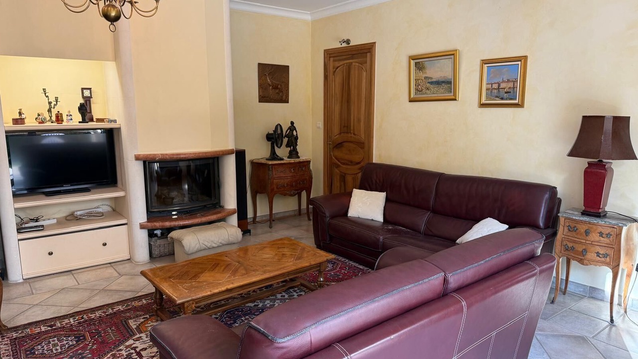 Photo of Livingroom in Cabries