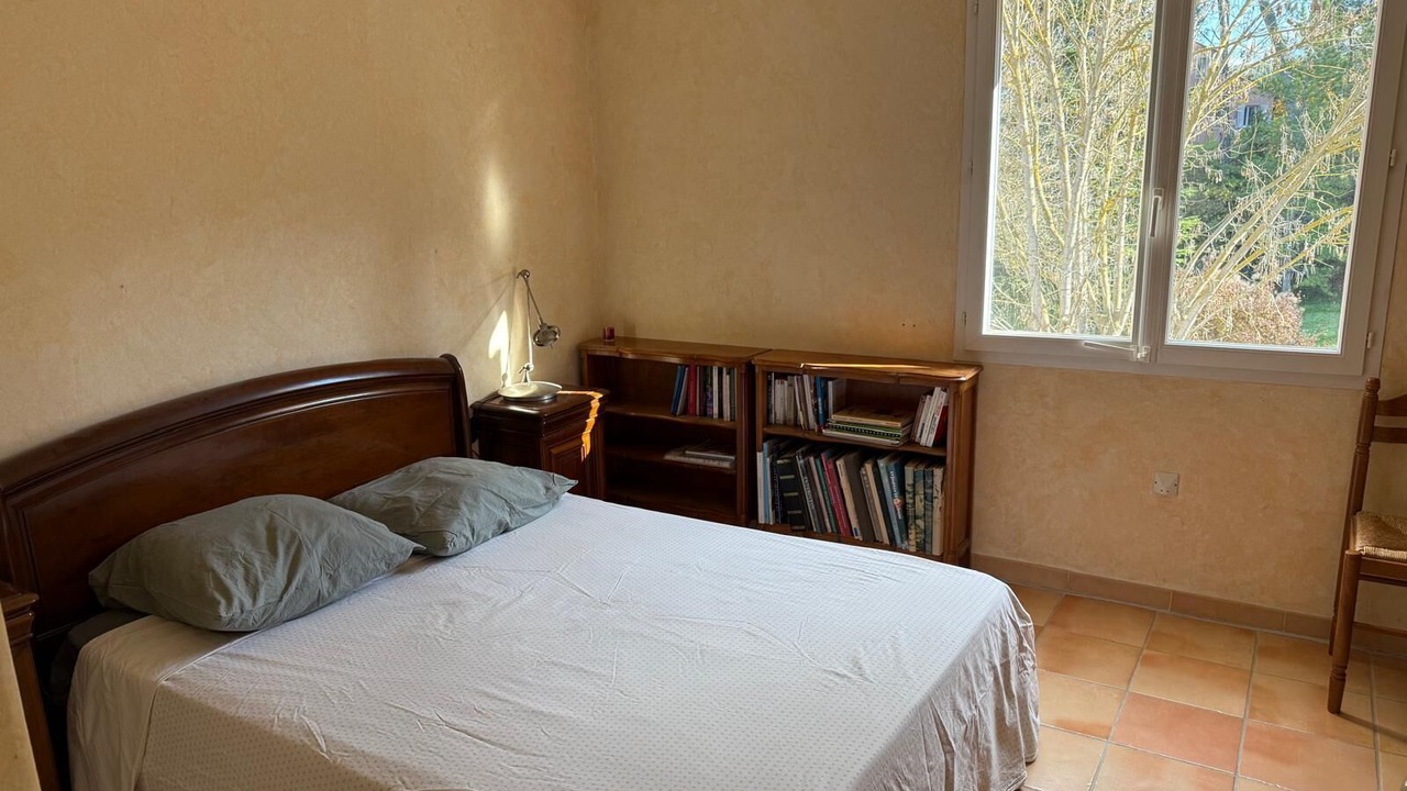 Photo of Bedroom in Cabries