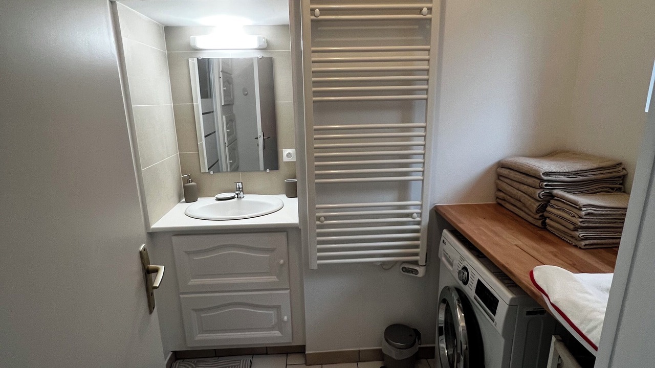 Photo of Bathroom in Montreuil-Bellay