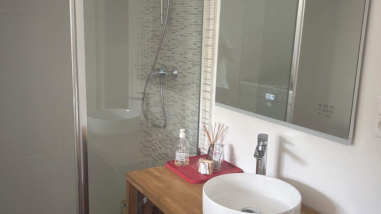 Photo of Bathroom in Estaing