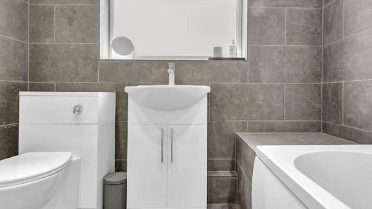 Photo of Bathroom in Offham