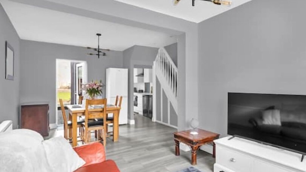 Photo of Livingroom in Offham