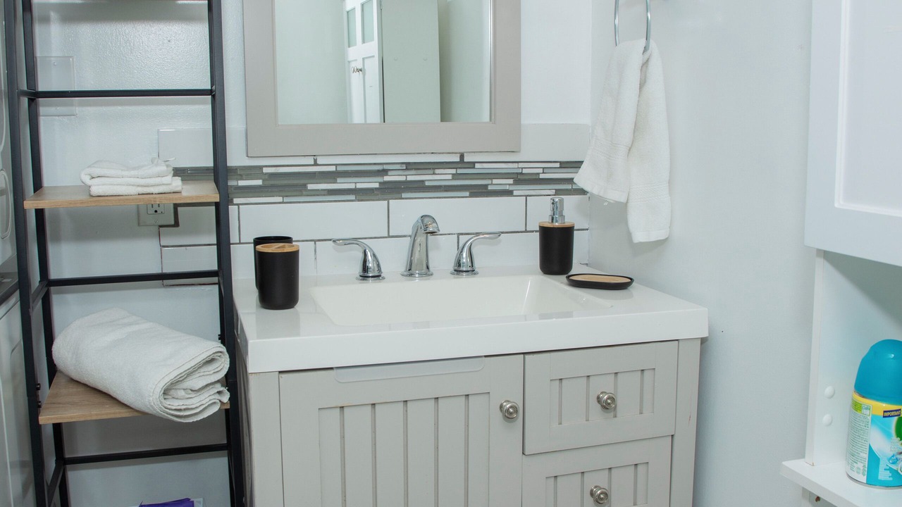 Photo of Bathroom in East Kildonan