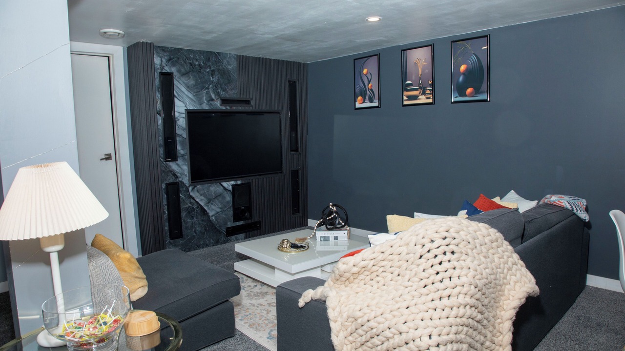 Photo of Livingroom in East Kildonan
