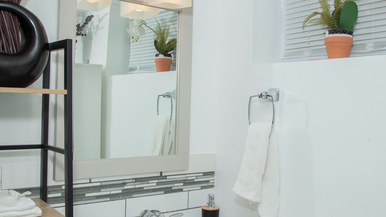 Photo of Bathroom in East Kildonan