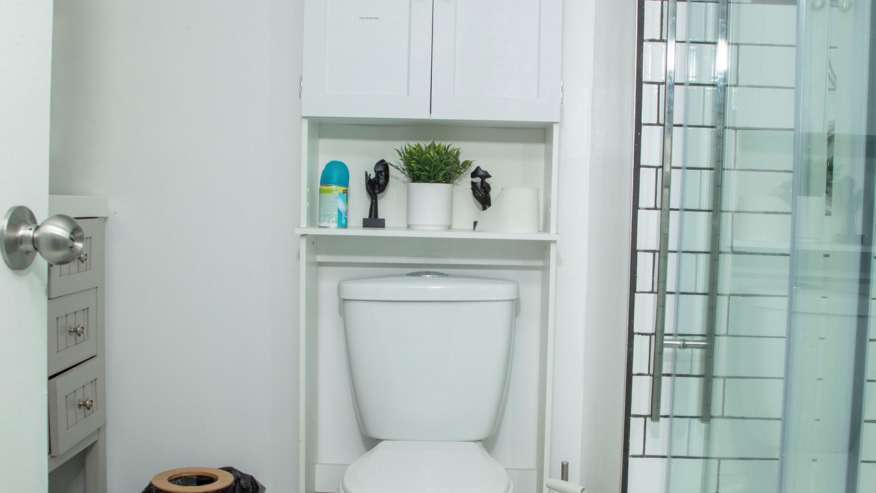 Photo of Bathroom in East Kildonan
