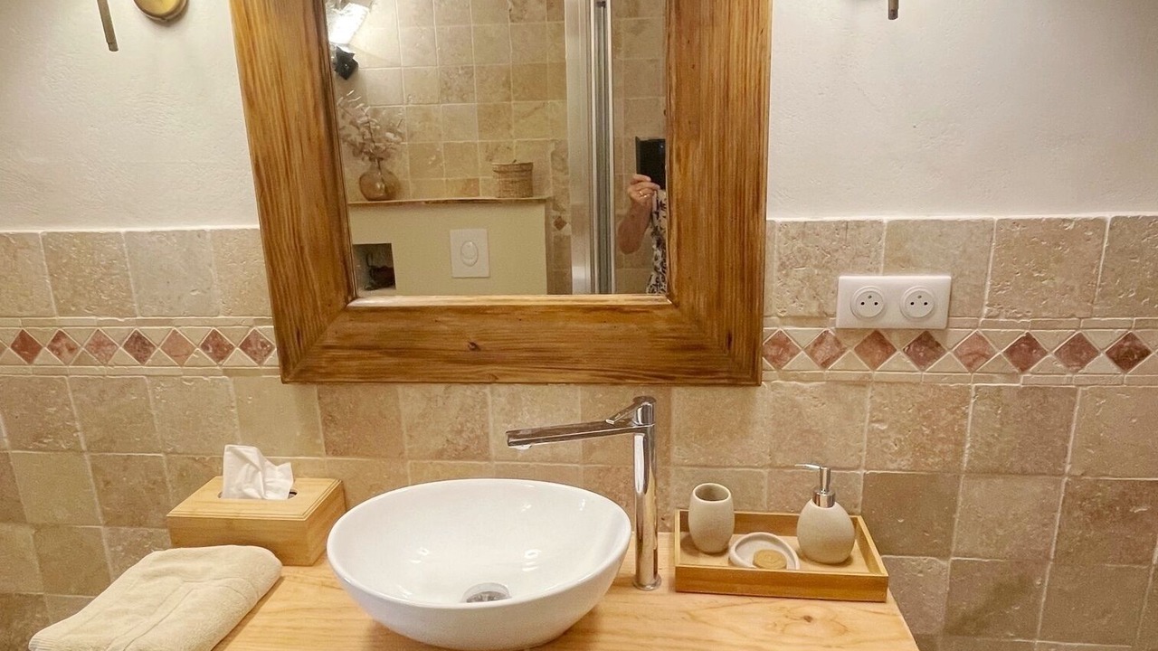 Photo of Bathroom in Vallabrix
