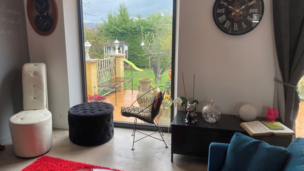 Photo of Livingroom in Trets