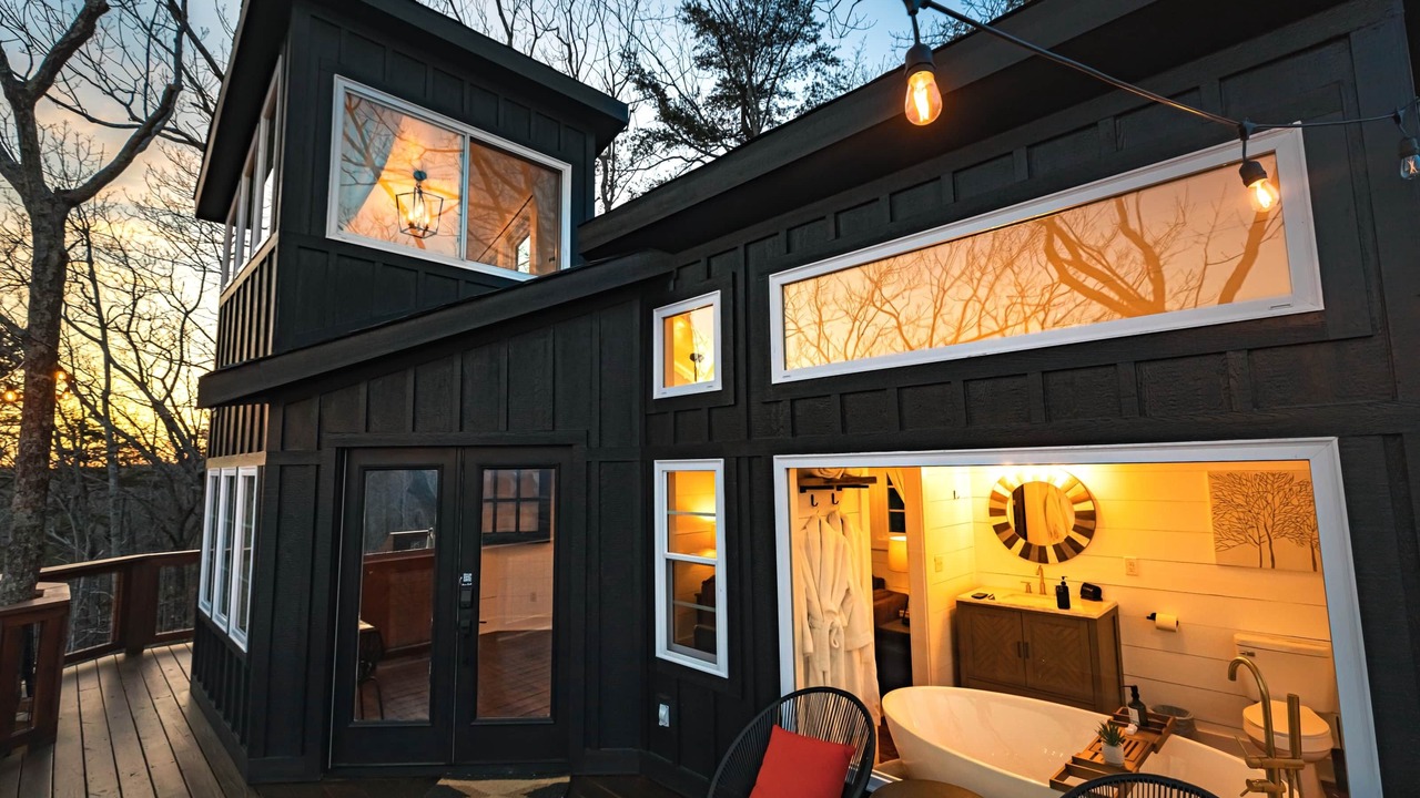 Photo of Others in Rising Fawn