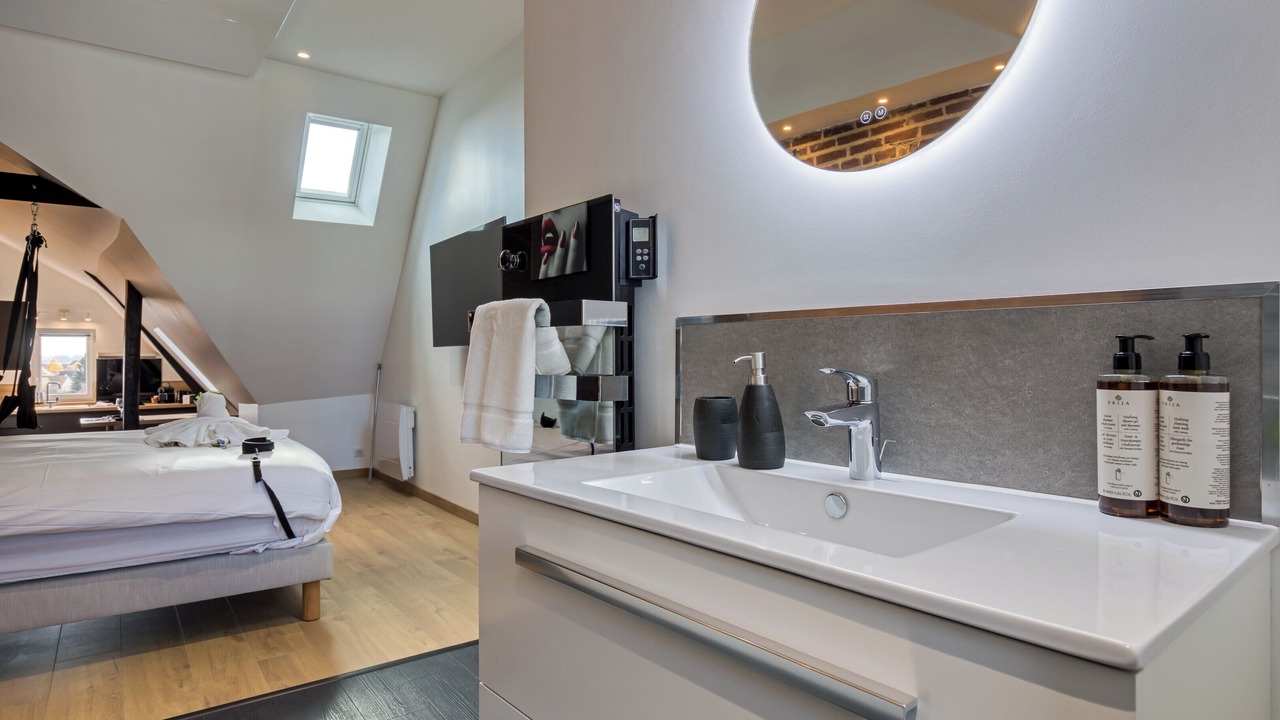 Photo of Others in Bourg-Achard