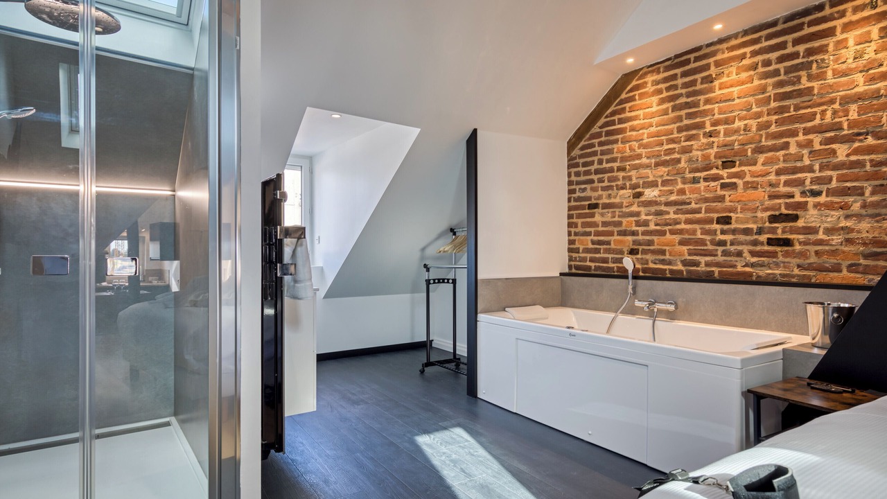 Photo of Others in Bourg-Achard