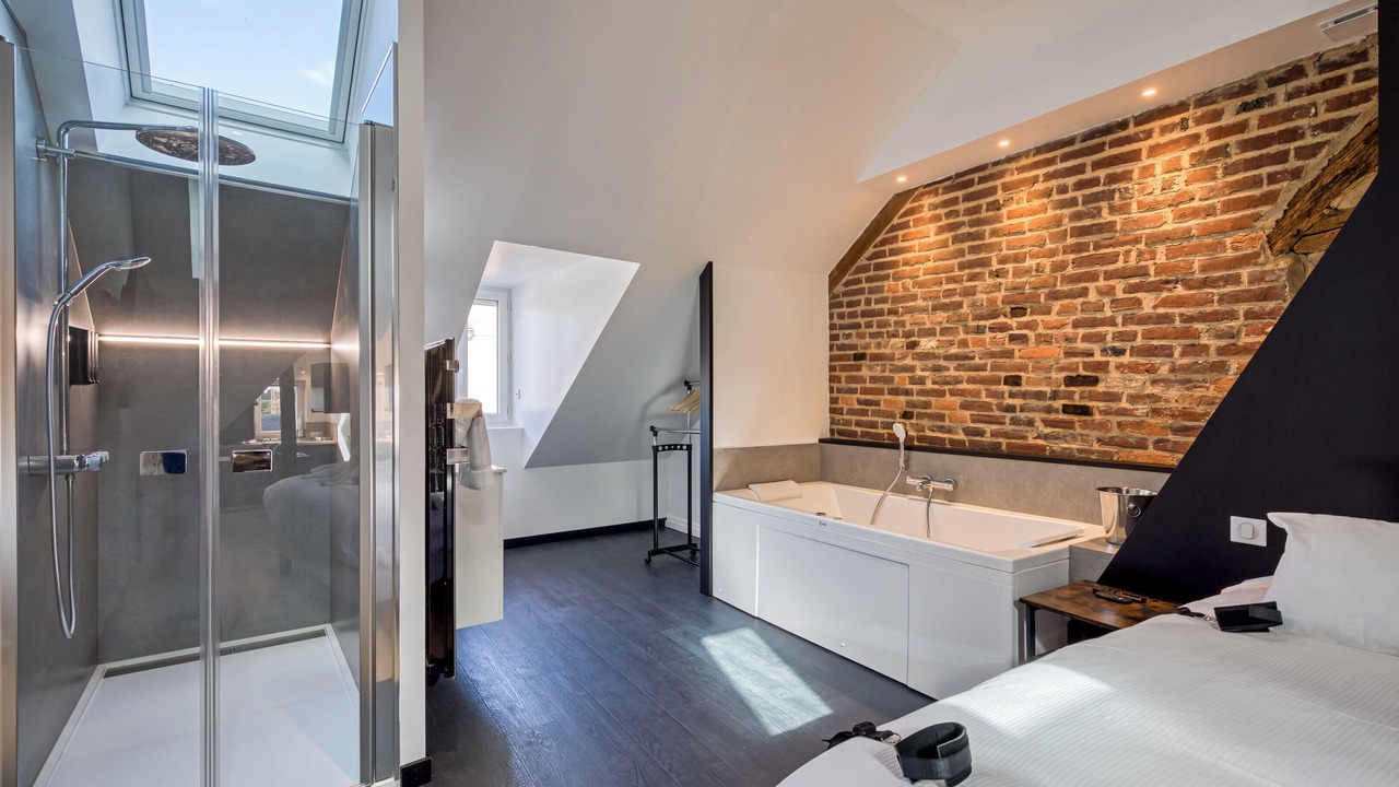 Photo of Others in Bourg-Achard