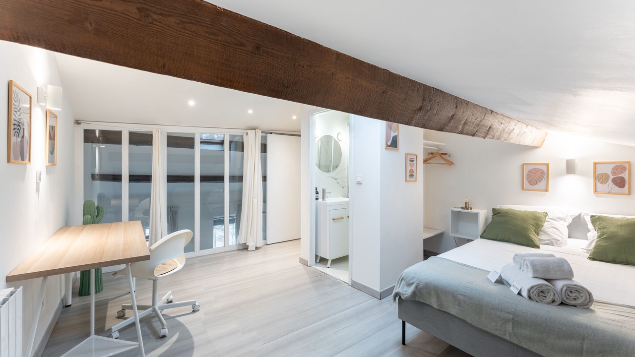 Photo of Bedroom in Villette - Maisons Neuves