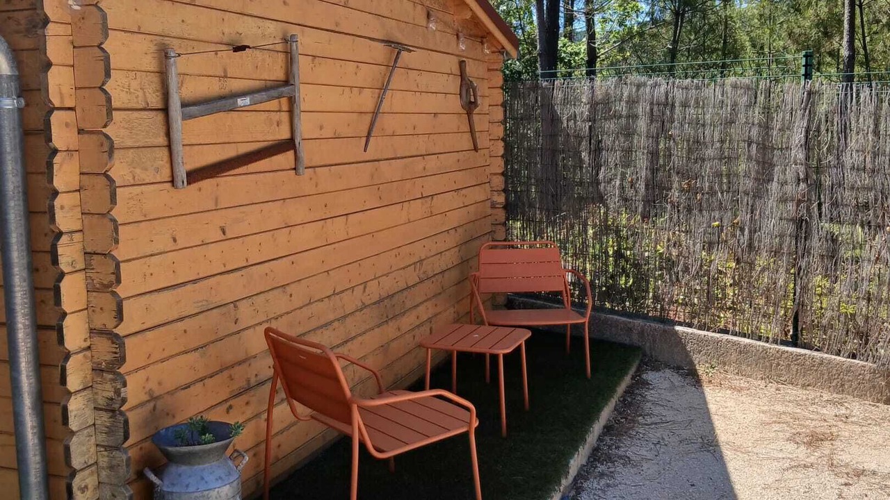 Photo of Outdoor in Mercuer