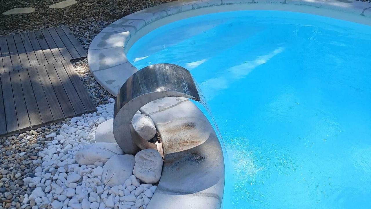 Photo of Outdoor in Mercuer