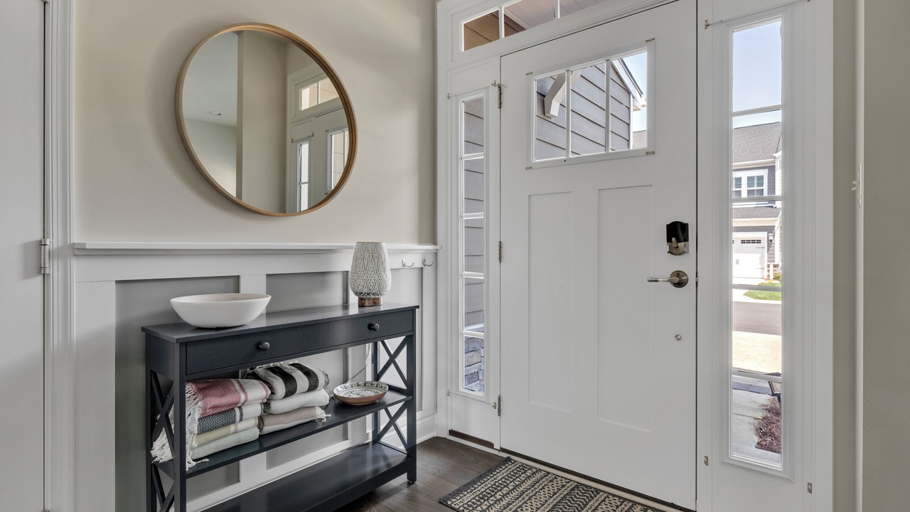 Photo of Others in Long Neck