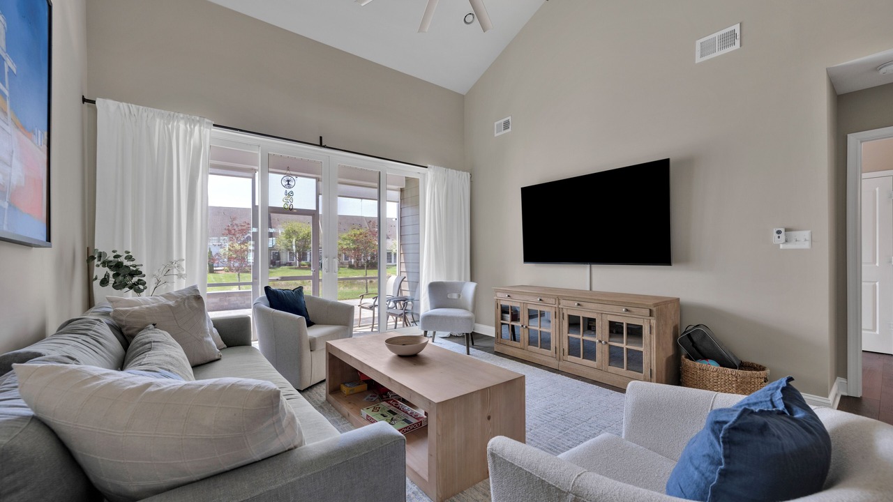 Photo of Livingroom in Long Neck