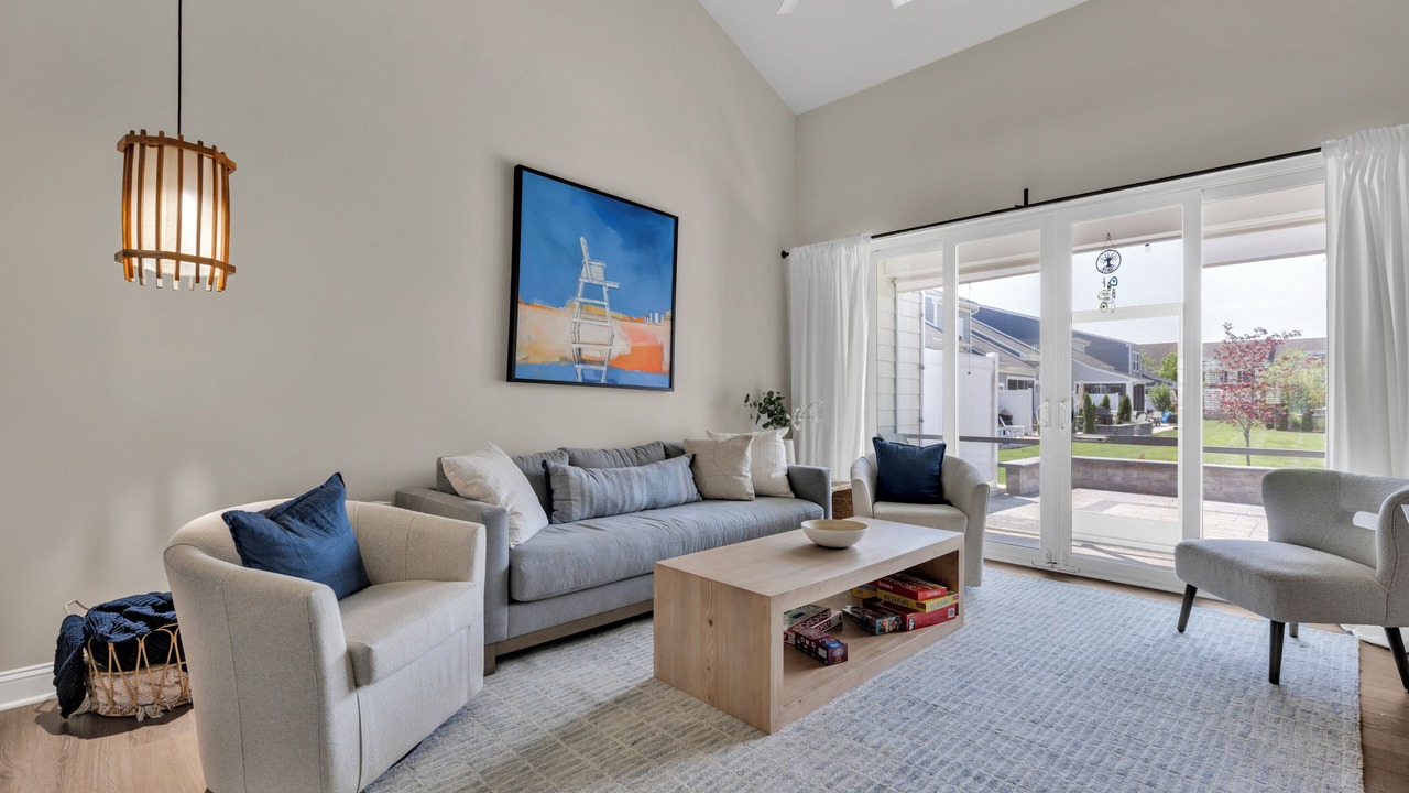 Photo of Livingroom in Long Neck