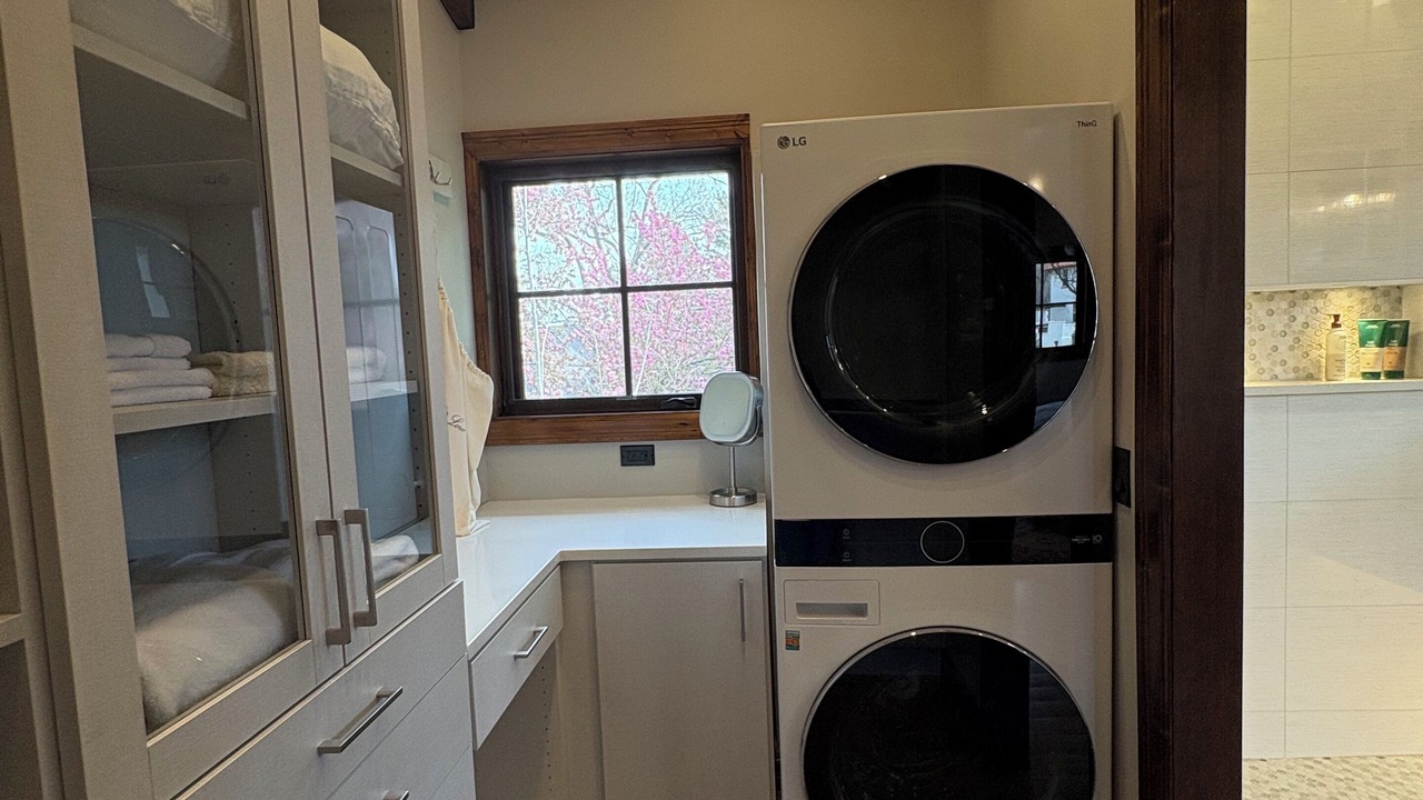 Photo of Bathroom in Broadmoor