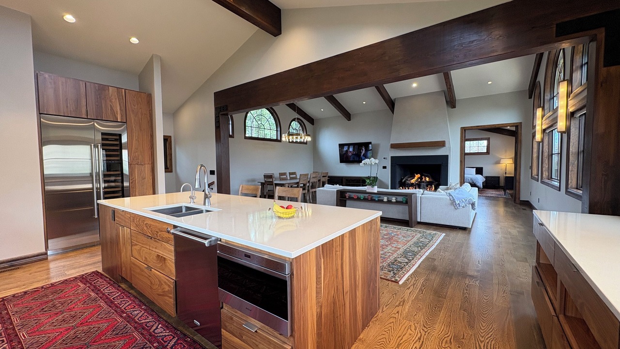 Photo of Others in Broadmoor