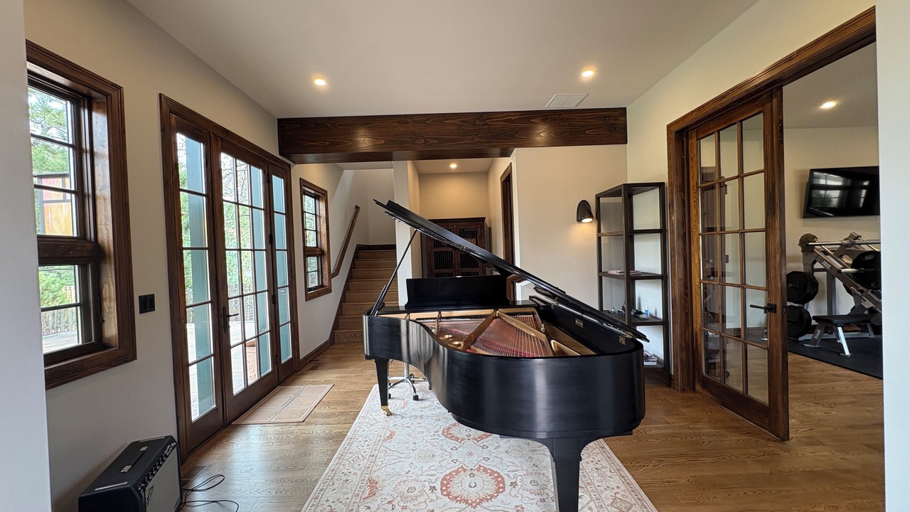 Photo of Bedroom in Broadmoor
