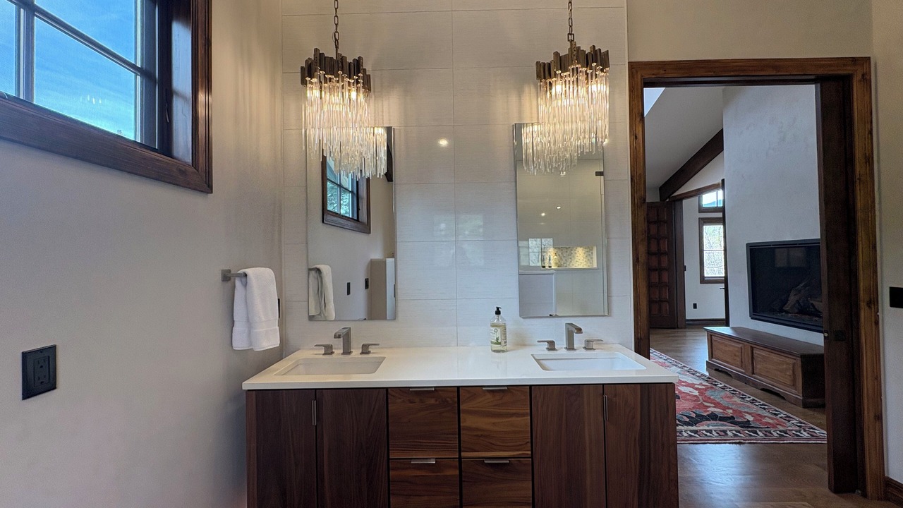 Photo of Bathroom in Broadmoor
