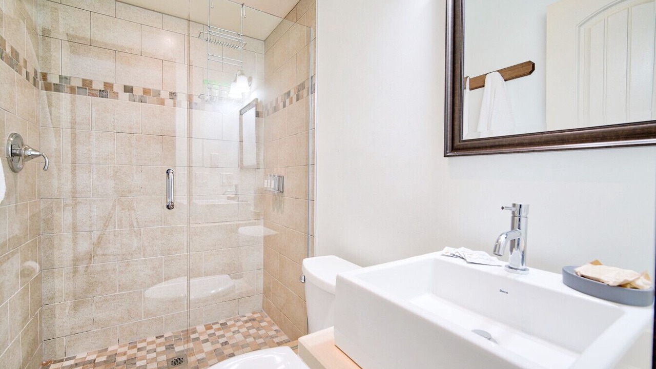 Photo of Bathroom in Craigleith
