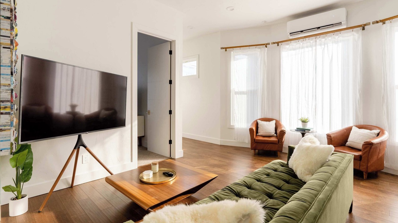 Photo of Livingroom in Sunnyside