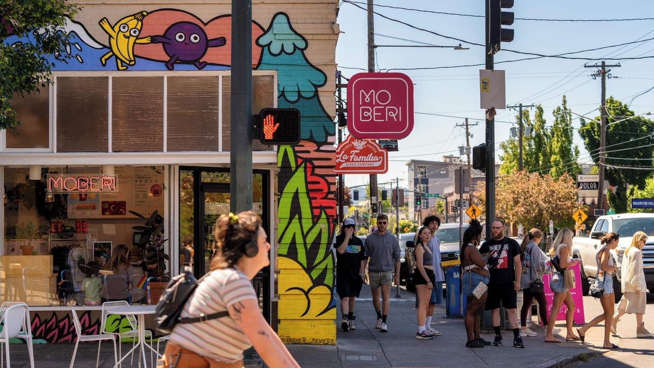 Photo of Others in Sunnyside