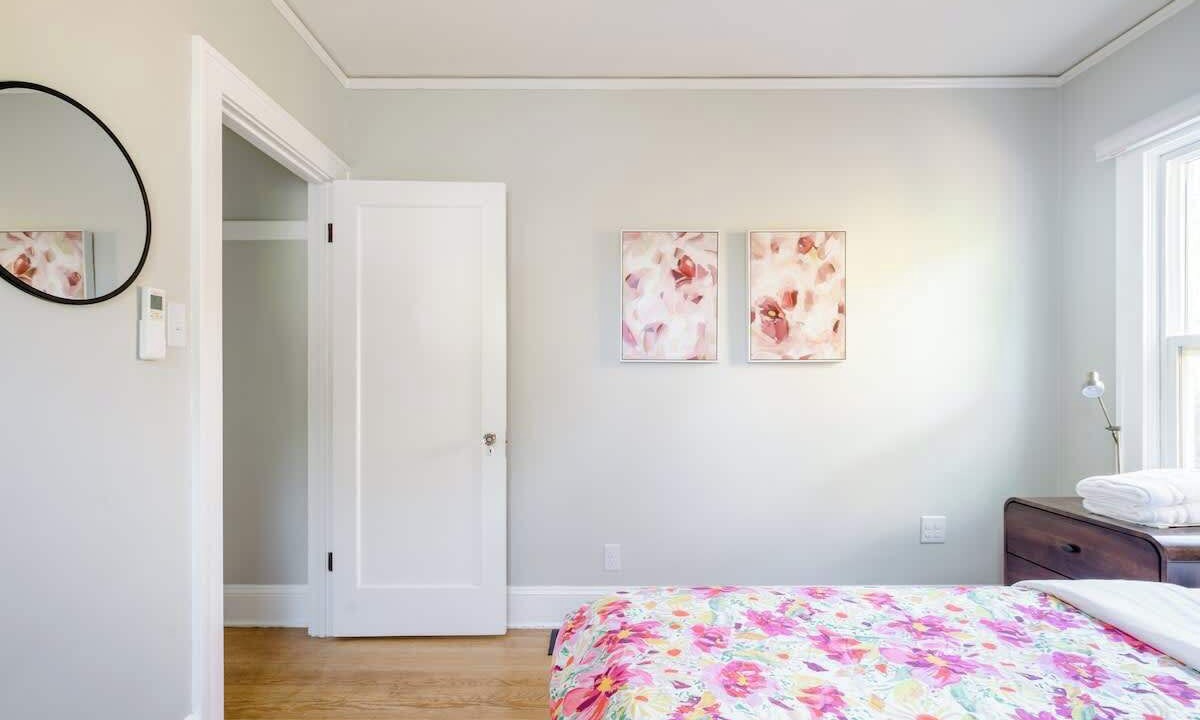 Photo of Bedroom in Alberta Arts District