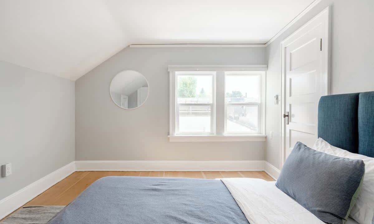 Photo of Bedroom in Alberta Arts District
