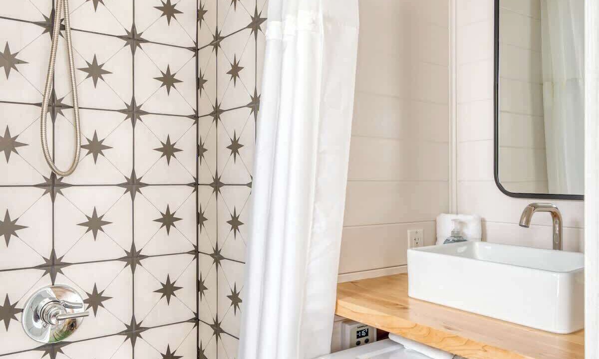 Photo of Bathroom in Overlook