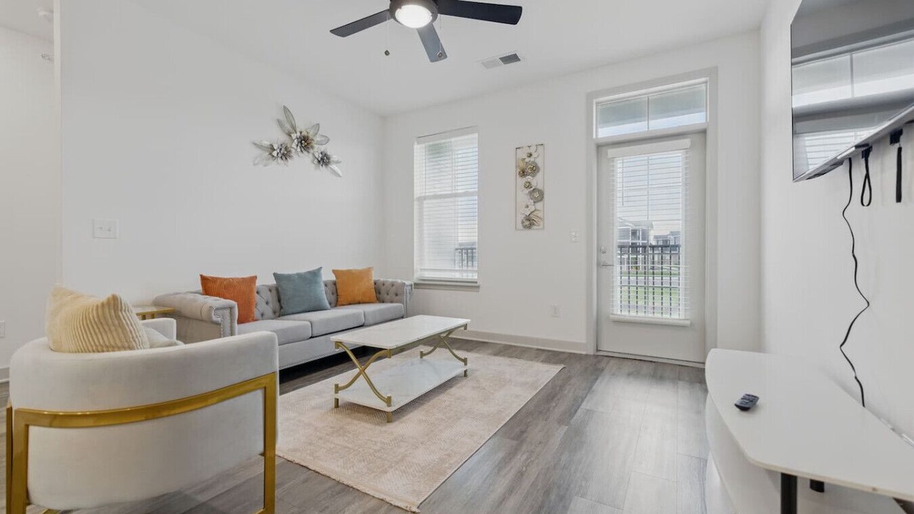 Photo of Livingroom in Whitestown