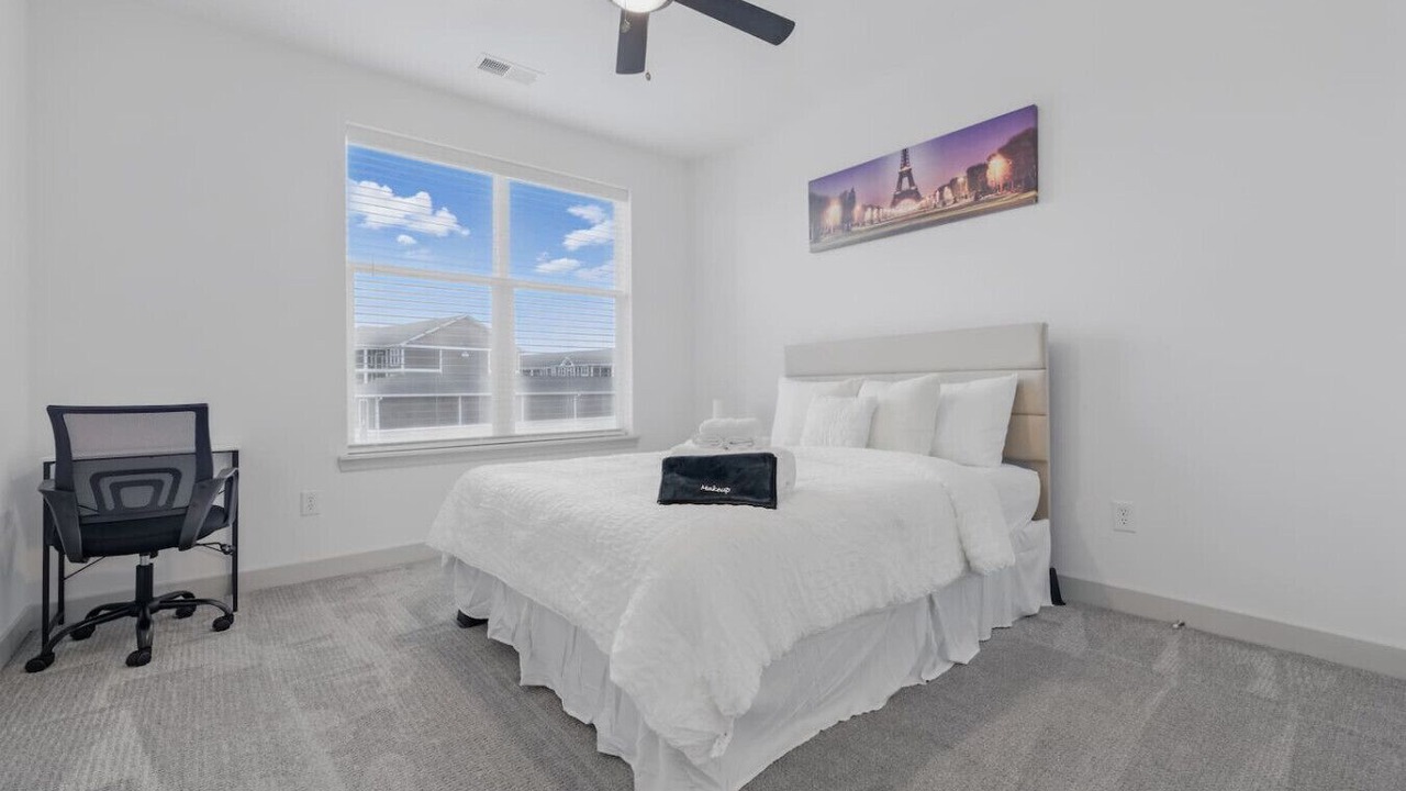 Photo of Bedroom in Whitestown