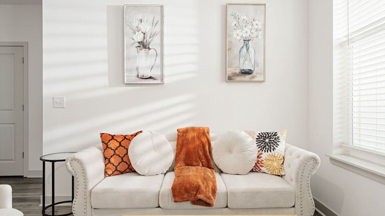 Photo of Livingroom in Whitestown