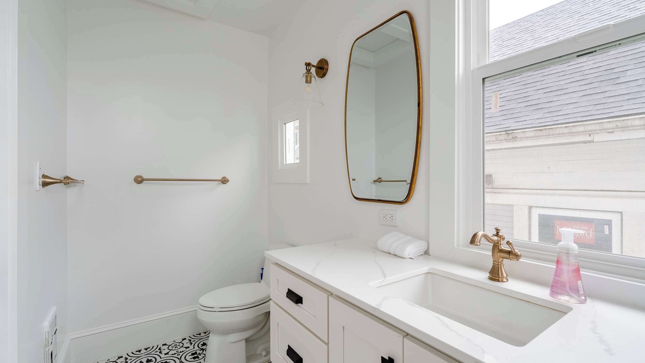 Photo of Bathroom in Nob Hill