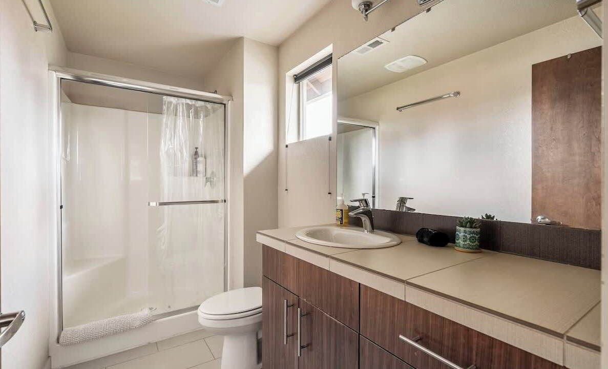 Photo of Bathroom in King