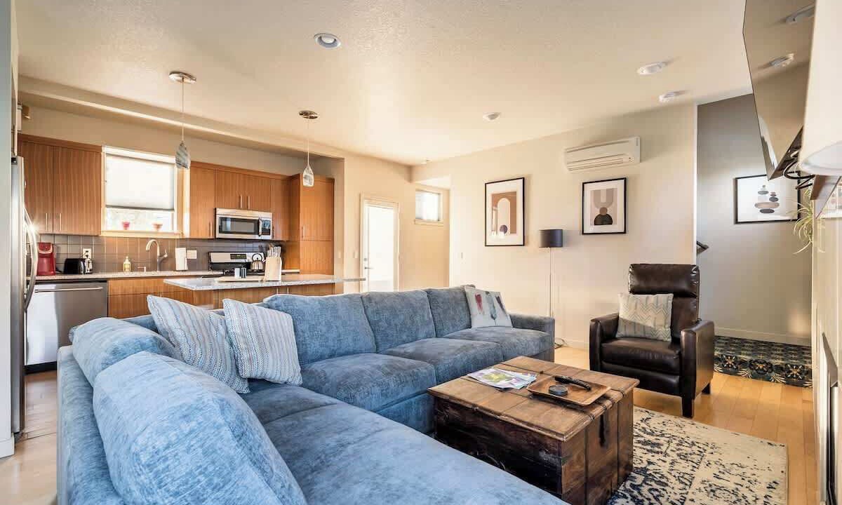 Photo of Livingroom in King